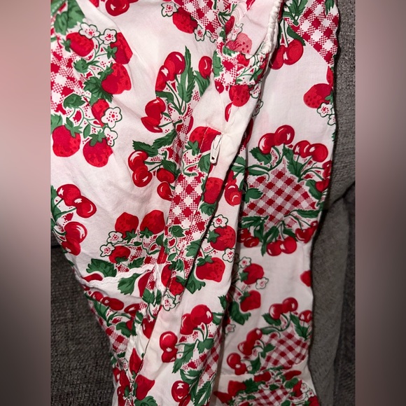 VINTAGE 70s Pluckily Mary Robe - Strawberries🍓 & Cherries 🍒 - Picture 10 of 11